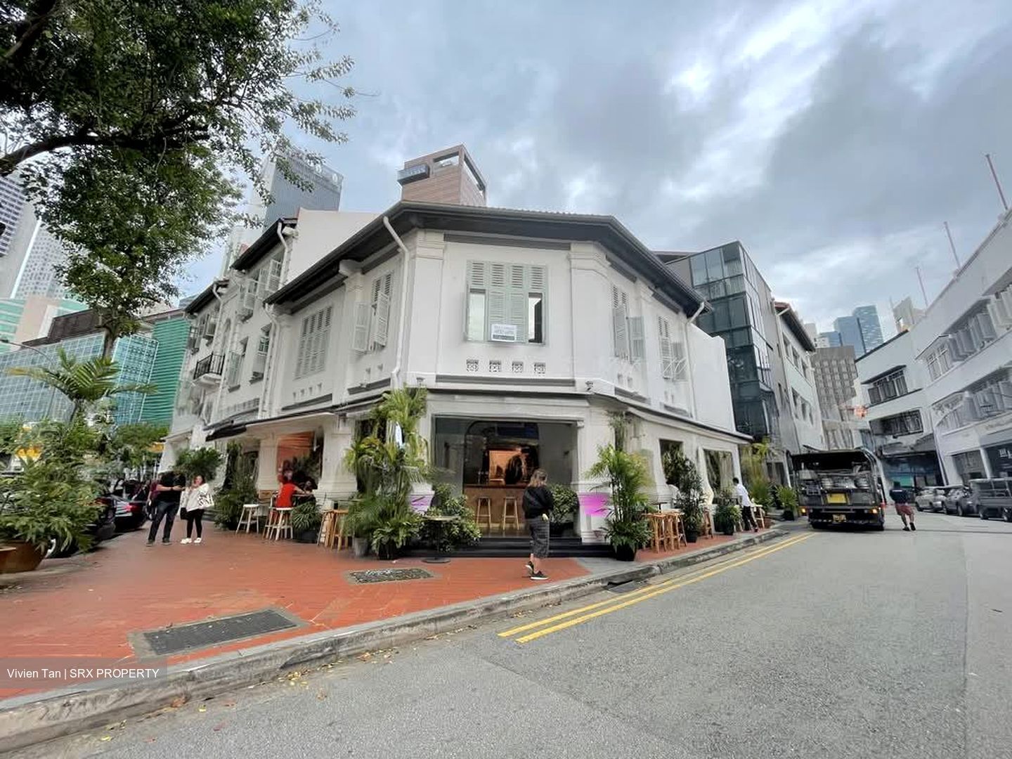 Gemmill Lane (D1), Retail #585387351